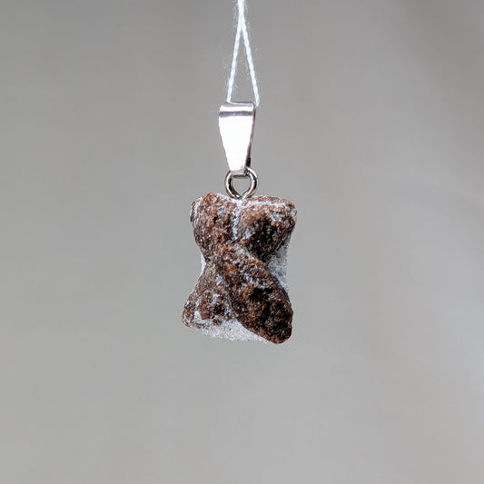 Staurolith Kettenanhänger [B]