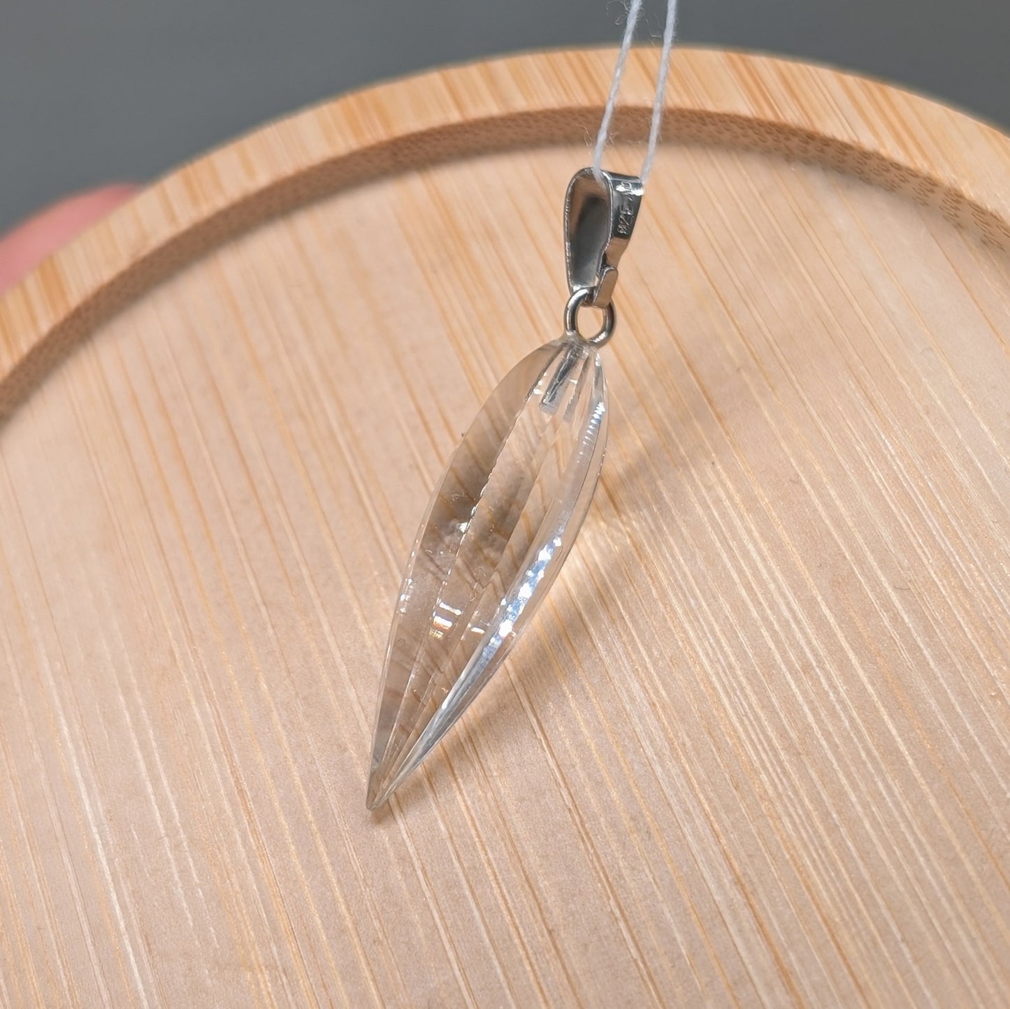 Facettierter Bergkristall Kettenanhänger [A]