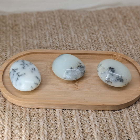 Dendritenopal Handstein