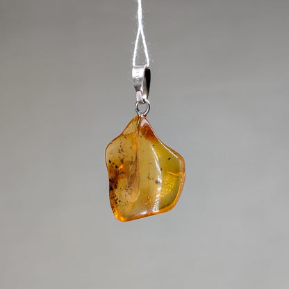 Bernstein Kettenanhänger [B]