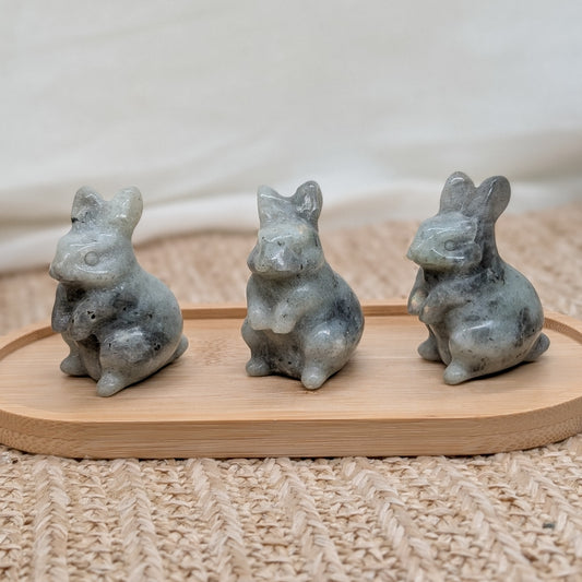 Labradorit Hase 🐰  [A-C]