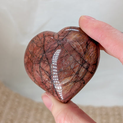 Roter Mondstein Herz [RY]