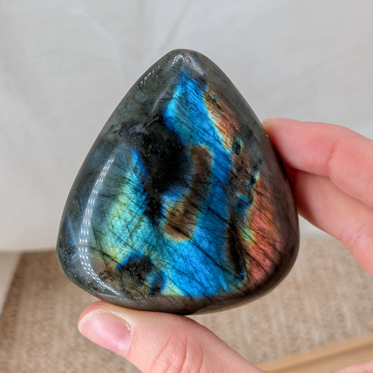 XL Flashy Labradorit Handstein [W]