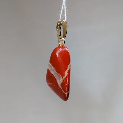 Roter Jaspis Kettenanhänger, 925er Silber vergoldet [C]