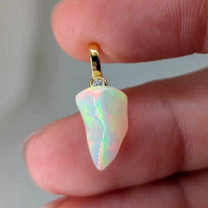Opal Kettenanhänger, vergoldet [L]