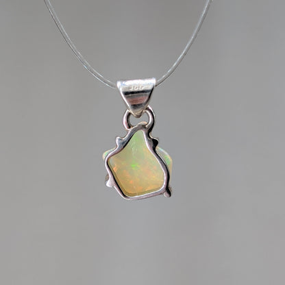 Opal Kettenanhänger, 925er Silber [T]