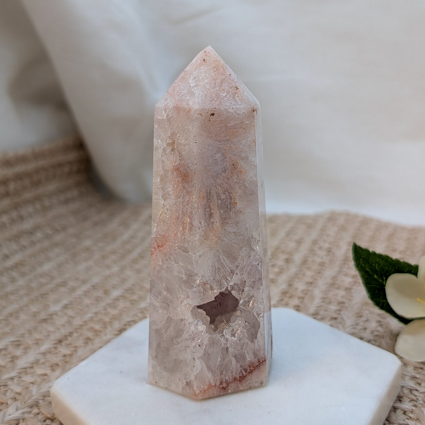 Druzy funkelnder Blumenachat Turm [A1]