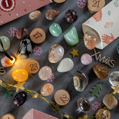Dein Crystales Adventskalender: 24 Türchen für die Adventszeit