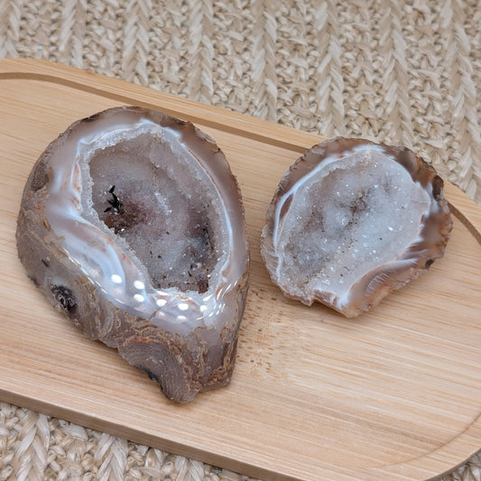 Geoden Schatulle aus Achat [D]