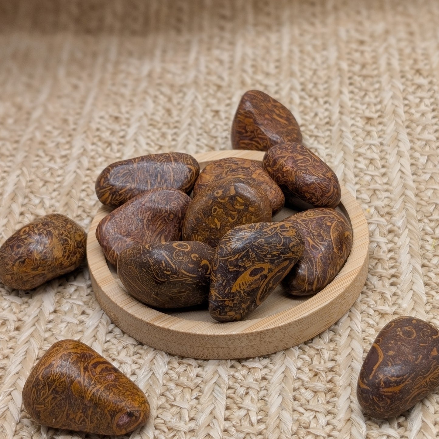 Schlangenjaspis Trommelstein