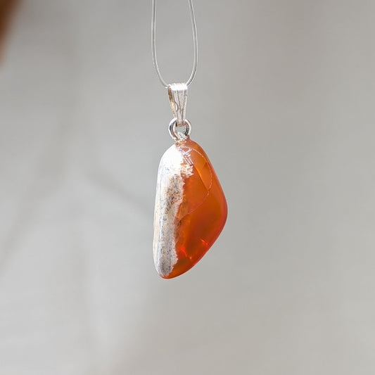 Feueropal Kettenanhänger [D]