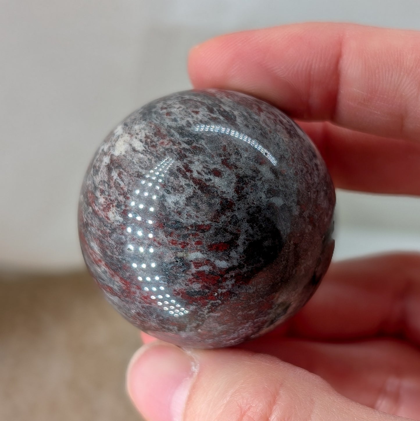 Hämatit und roter Jaspis Kugel [A+B]