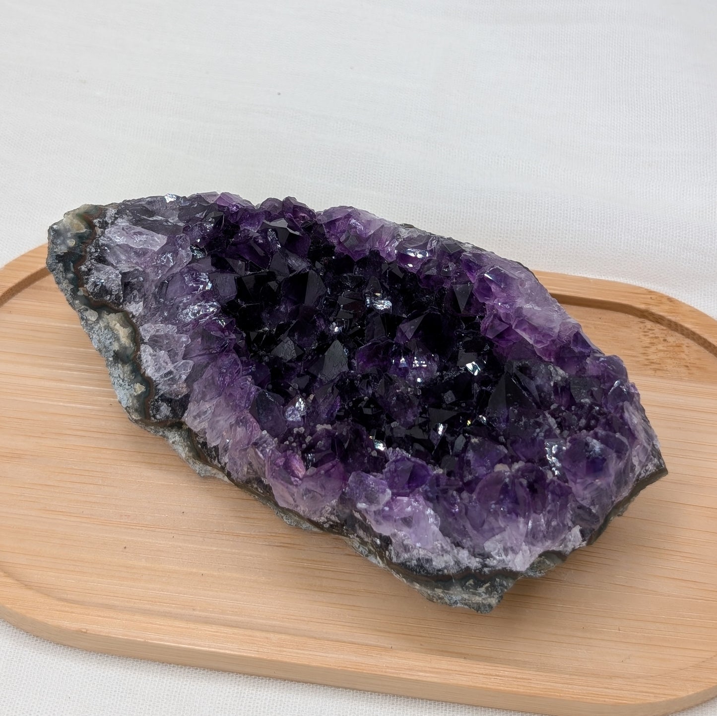 Dunkles Amethyst Cluster [N]