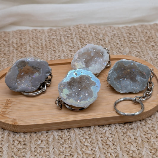 Aura Quarz Geoden Schlüsselanhänger