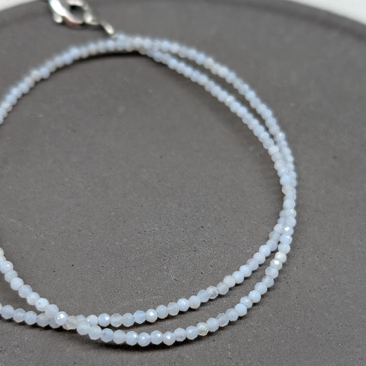Chalcedon Halskette facettiert 2 mm