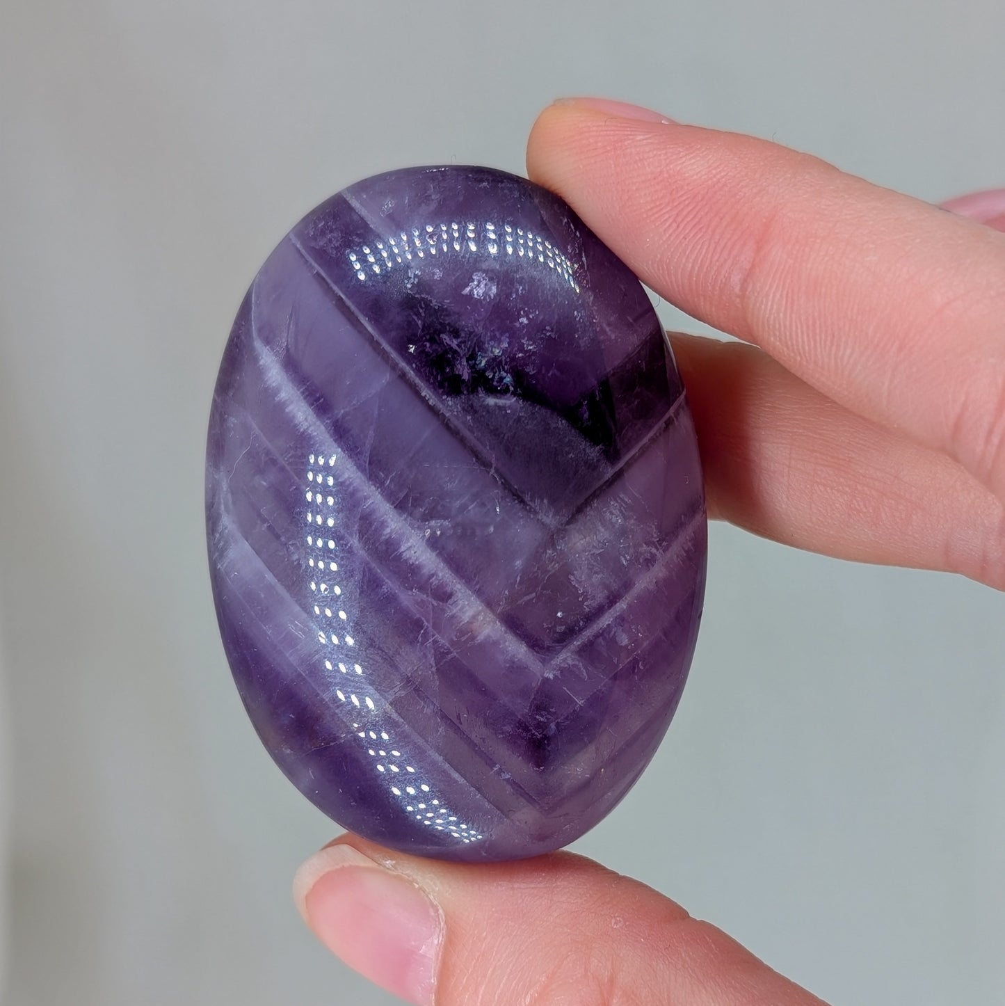 Chevron Amethyst Handstein [A-C]